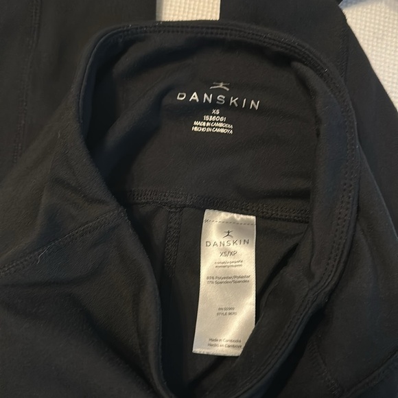 Danskin High Waist 7/8 Side pockets Leggings Size XS Black - Picture 12 of 12